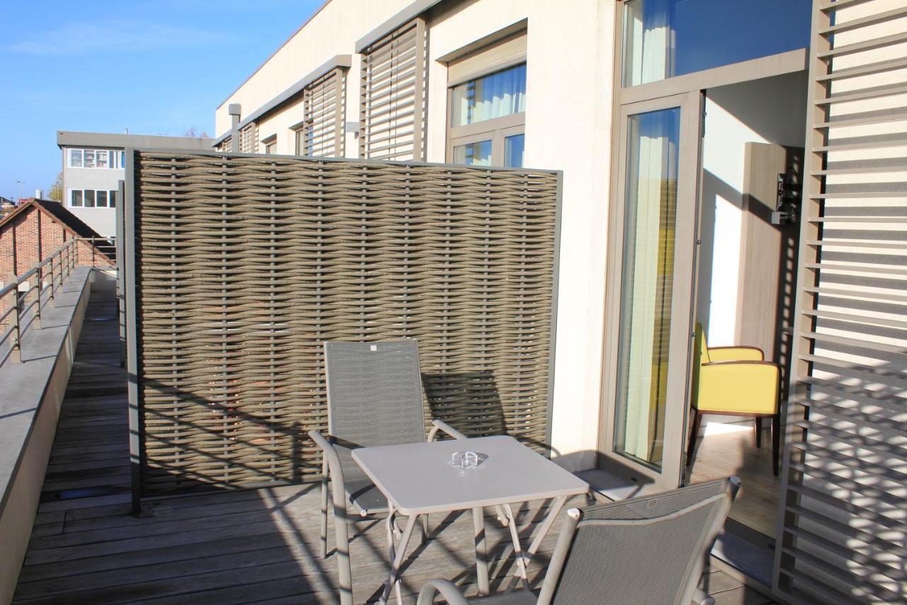 Mondo Hotel Tubize Exterior foto